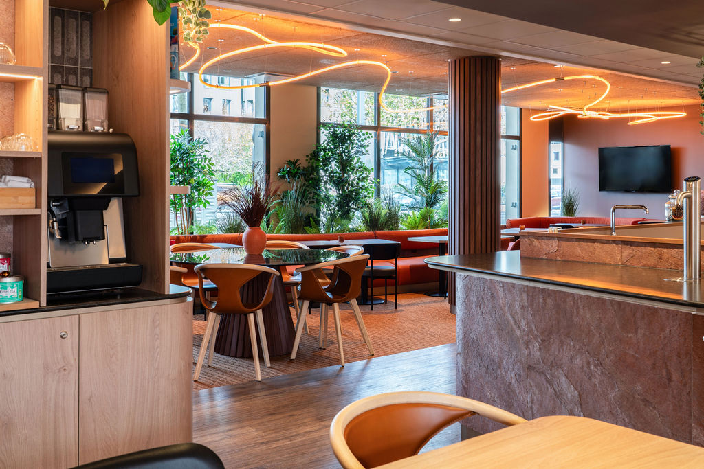 2025-10-16D+BXNovotelSuitesClermont-15